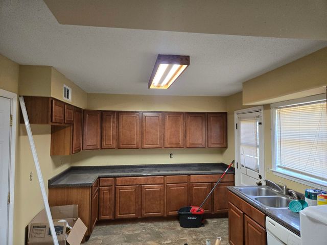 4742 ROLLING MEADOWS DR, Memphis, TN 38128