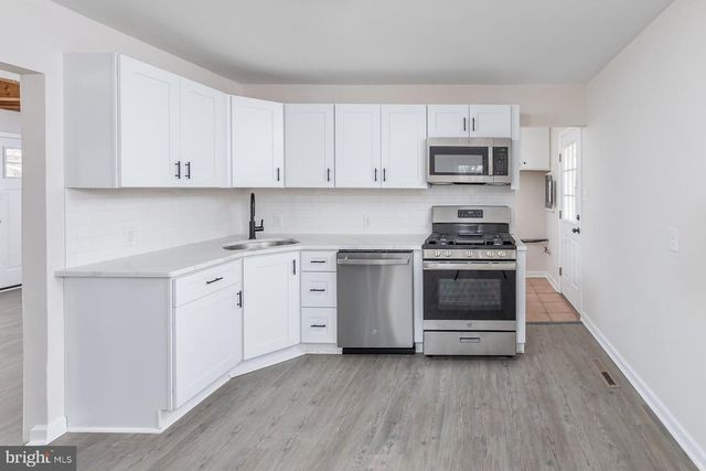 446 DICKINSON RD, Wenonah, NJ 08090