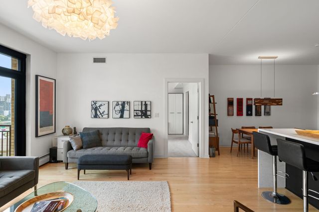 1120 S 2nd Street 1109, Minneapolis, MN 55415