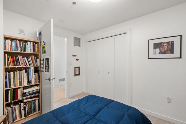 1120 S 2nd Street 1109, Minneapolis, MN 55415