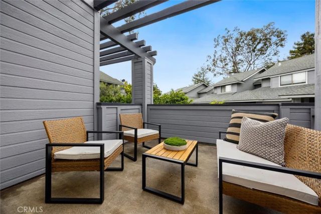 2221 King Court 40, San Luis Obispo, CA 93401