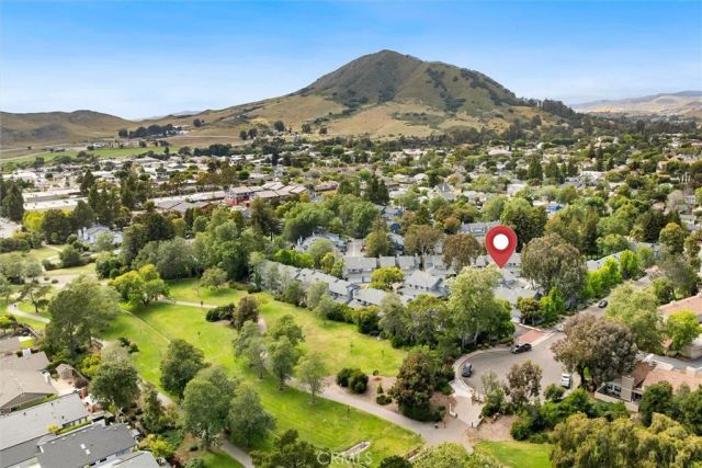 2221 King Court 40, San Luis Obispo, CA 93401