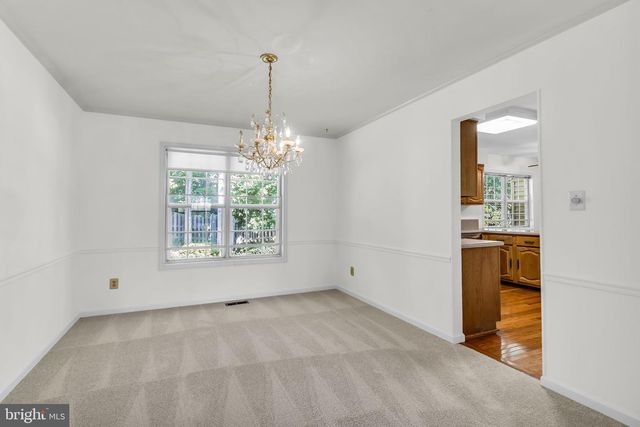 8516 INNISFREE DR, Springfield, VA 22153