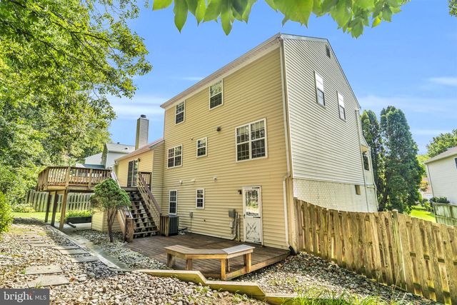 8516 INNISFREE DR, Springfield, VA 22153