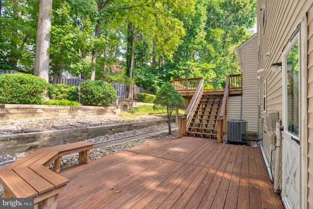 8516 INNISFREE DR, Springfield, VA 22153