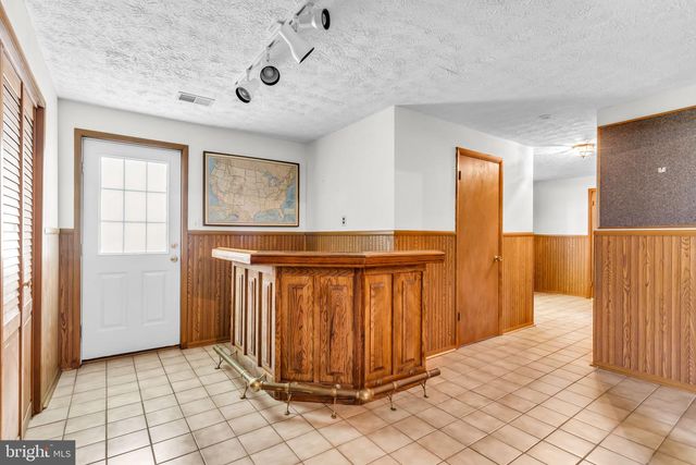 8516 INNISFREE DR, Springfield, VA 22153