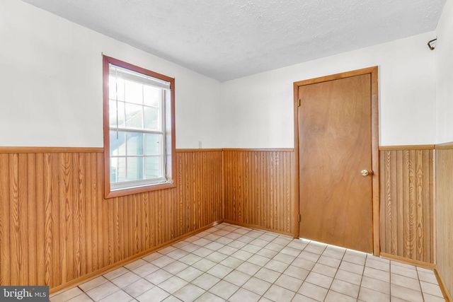 8516 INNISFREE DR, Springfield, VA 22153