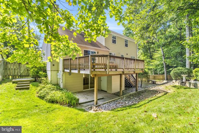 8516 INNISFREE DR, Springfield, VA 22153