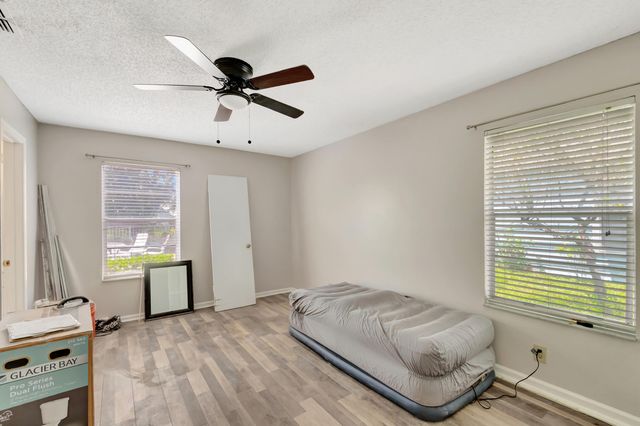5048 BRIAN Boulevard, Boynton Beach, FL 33472