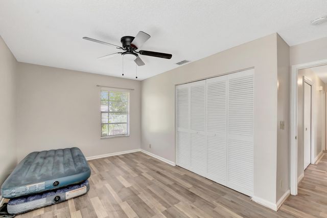 5048 BRIAN Boulevard, Boynton Beach, FL 33472