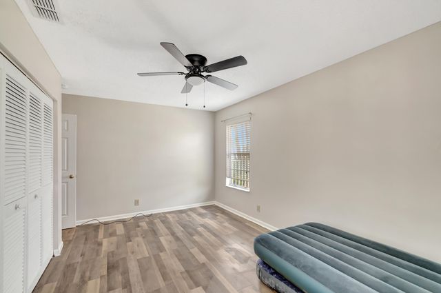 5048 BRIAN Boulevard, Boynton Beach, FL 33472
