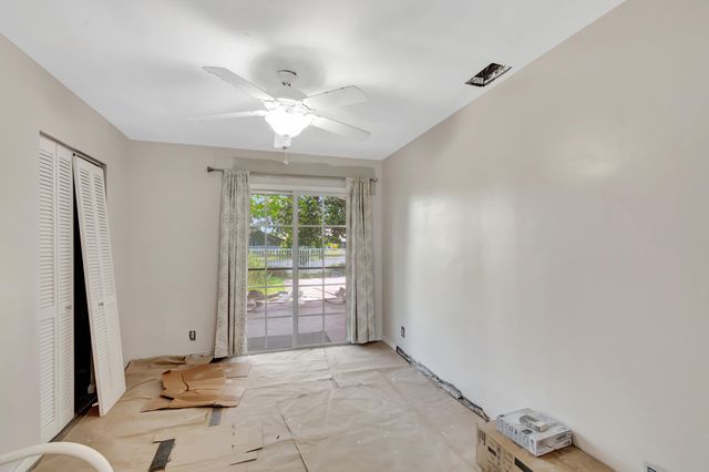 5048 BRIAN Boulevard, Boynton Beach, FL 33472