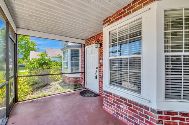 5048 BRIAN Boulevard, Boynton Beach, FL 33472