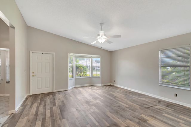 5048 BRIAN Boulevard, Boynton Beach, FL 33472