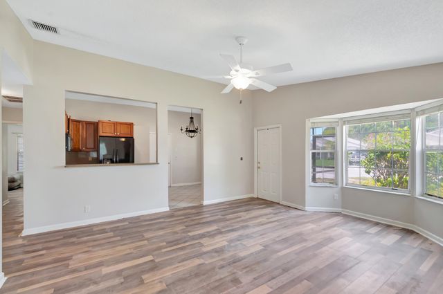 5048 BRIAN Boulevard, Boynton Beach, FL 33472