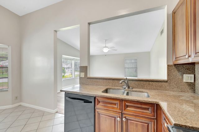 5048 BRIAN Boulevard, Boynton Beach, FL 33472