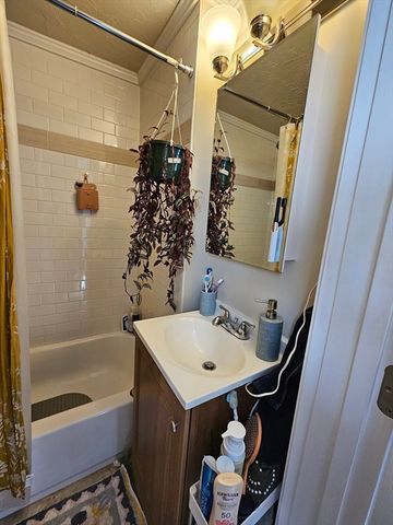 58 Hinckley St. 2, Somerville, MA 02145