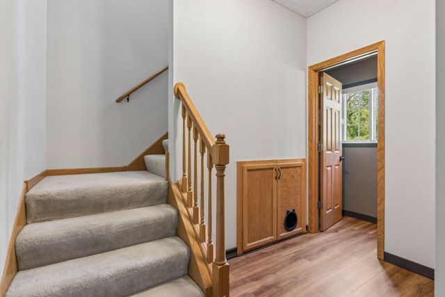 3200 Juniper Circle C, Woodbury, MN 55125