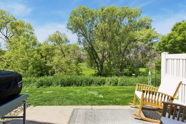 3200 Juniper Circle C, Woodbury, MN 55125