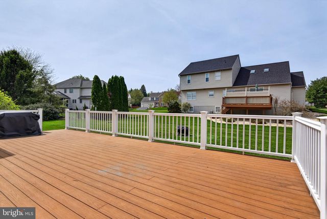 213 STONE CREEK RD, Lancaster, PA 17603