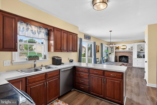 213 STONE CREEK RD, Lancaster, PA 17603