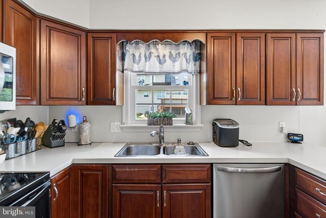 213 STONE CREEK RD, Lancaster, PA 17603