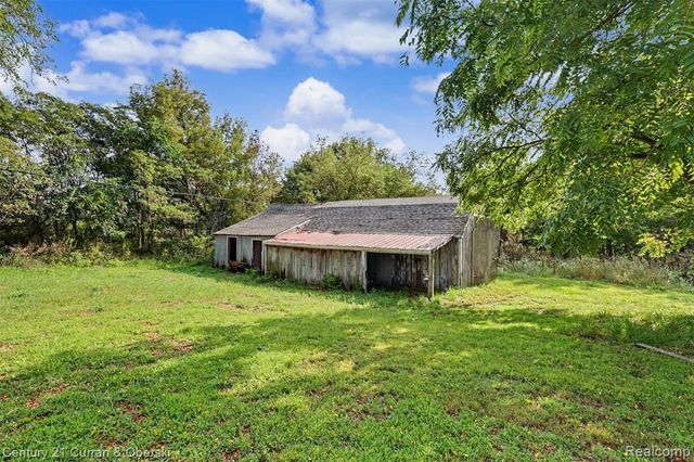 4296 Burgess Road, Pinckney, MI 48169
