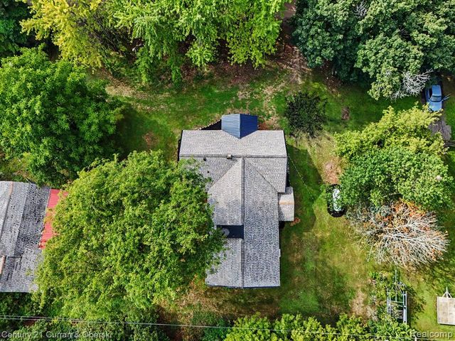 4296 Burgess Road, Pinckney, MI 48169