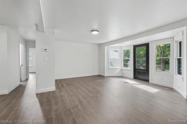 4296 Burgess Road, Pinckney, MI 48169