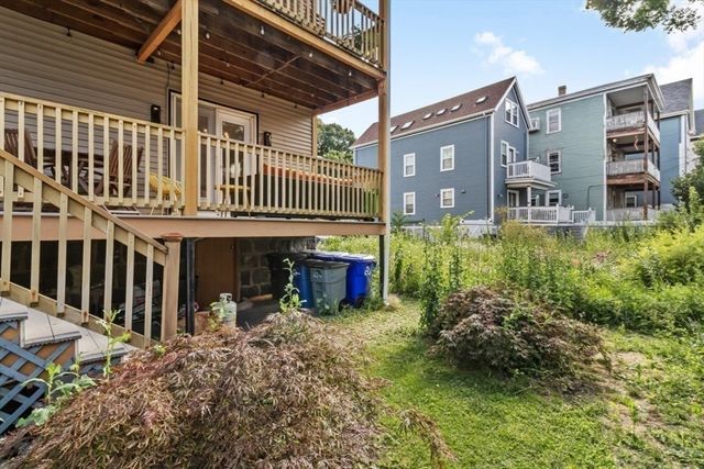 264 East Cottage 1, Boston, MA 02125