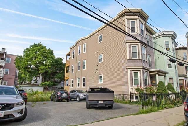 264 East Cottage 1, Boston, MA 02125