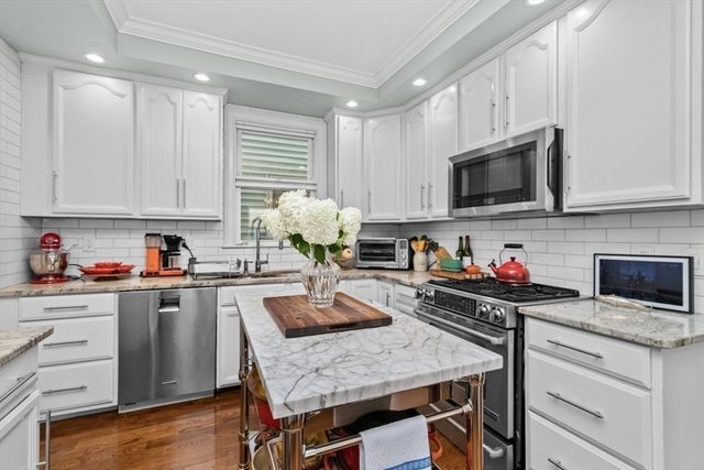 264 East Cottage 1, Boston, MA 02125