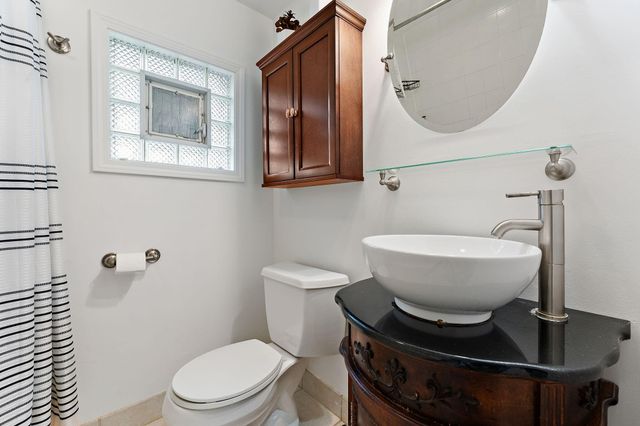 8341 Kooy Drive, Munster, IN 46321