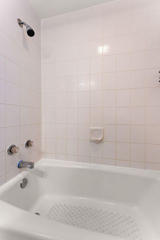 8341 Kooy Drive, Munster, IN 46321