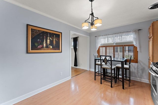 8341 Kooy Drive, Munster, IN 46321