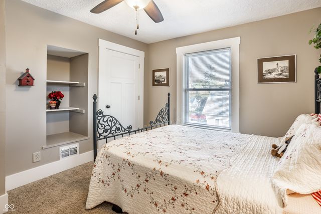 185 N Washington Street, Danville, IN 46122