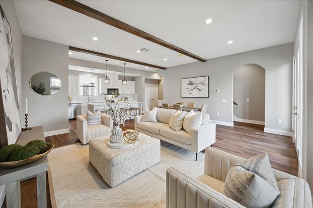 3102 Eunice Street, Houston, TX 77009