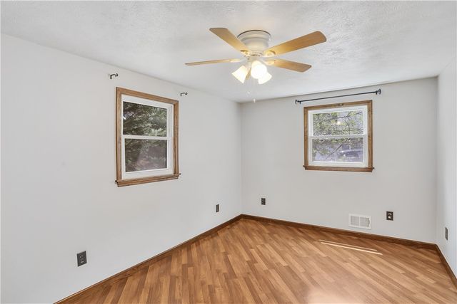 2404 Marble Ln, Franklin Park, PA 15143
