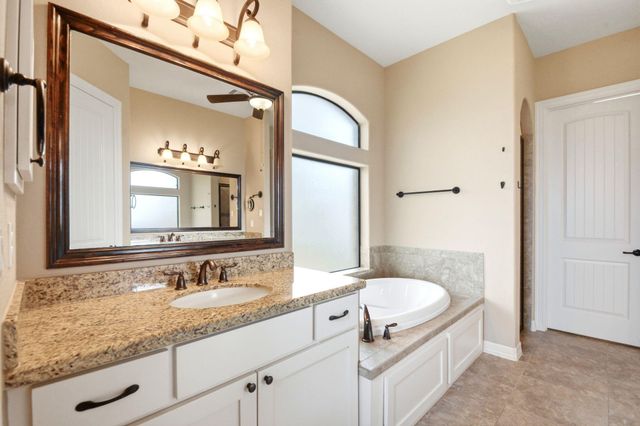 18840 Serene Water Drive, Montgomery, TX 77356