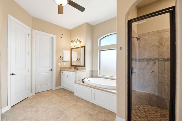 18840 Serene Water Drive, Montgomery, TX 77356
