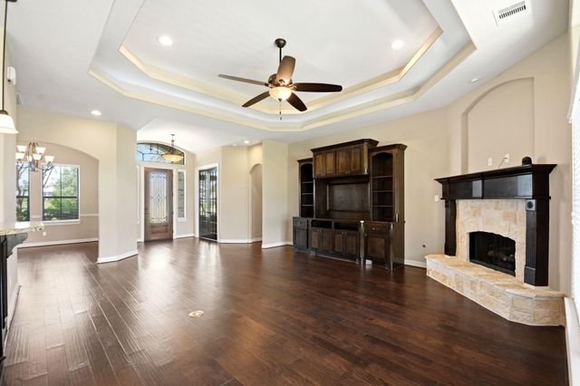 18840 Serene Water Drive, Montgomery, TX 77356