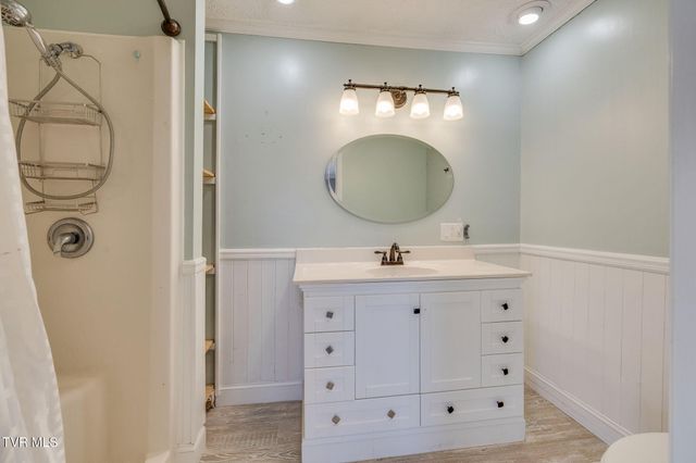 1500 Woodmont Drive, Johnson City, TN 37601