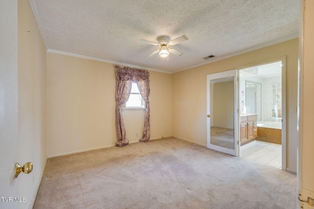 1500 Woodmont Drive, Johnson City, TN 37601