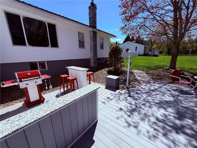 277-283 County Route 8 277, Granby, NY 13069