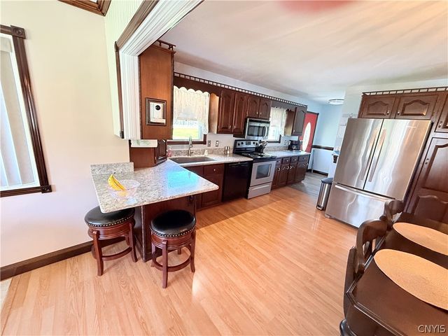 277-283 County Route 8 277, Granby, NY 13069