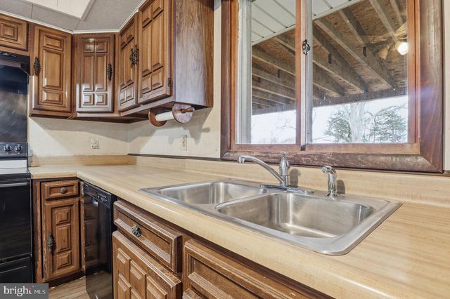 2147 HARKINS RD, Pylesville, MD 21132