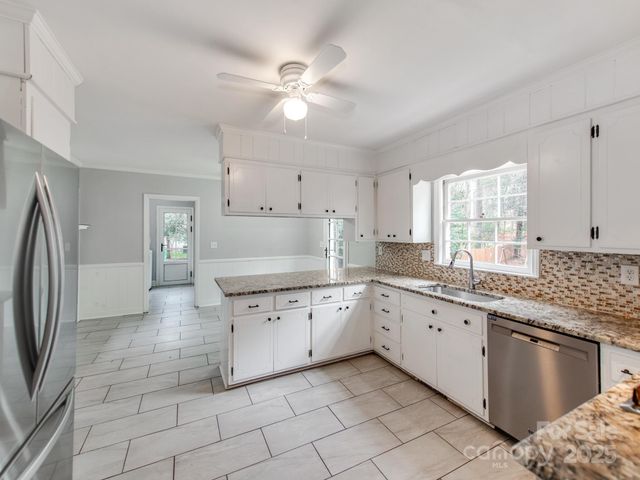 1311 Burtonwood Circle, Charlotte, NC 28212