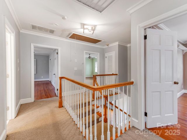 1311 Burtonwood Circle, Charlotte, NC 28212