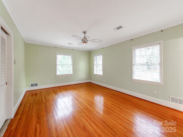 1311 Burtonwood Circle, Charlotte, NC 28212