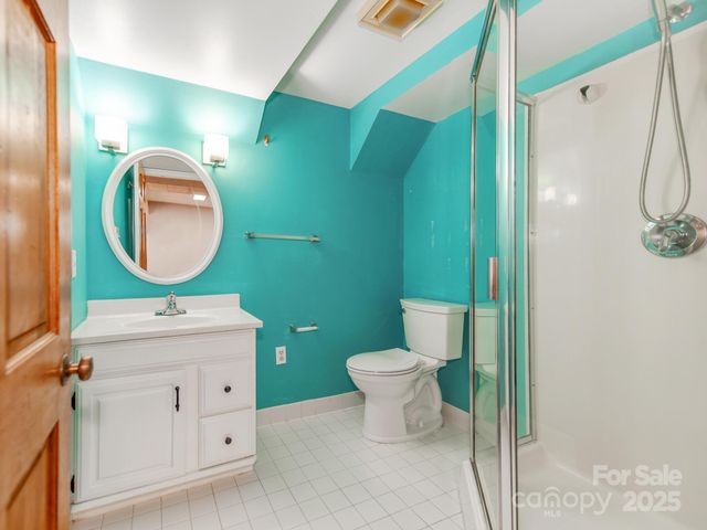 1311 Burtonwood Circle, Charlotte, NC 28212